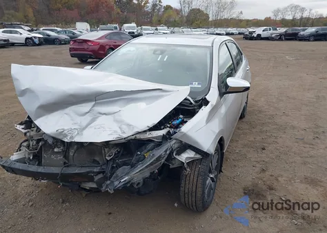 2017 Toyota Corolla Le из США, поврежденный, VIN 2T1BURHE3HC897978